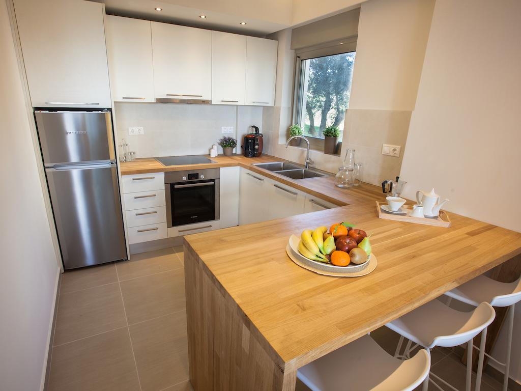 Abelia Luxurious Villas Finikounta Oda fotoğraf