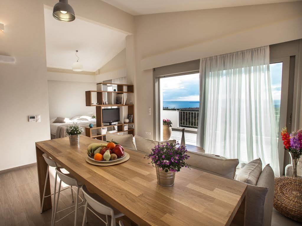 Abelia Luxurious Villas Finikounta Dış mekan fotoğraf