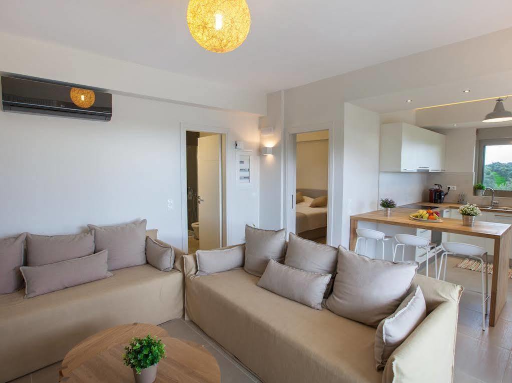 Abelia Luxurious Villas Finikounta Dış mekan fotoğraf